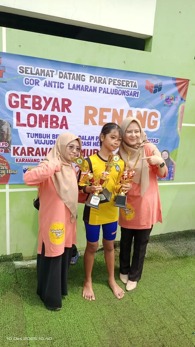 Juara Renang Putri