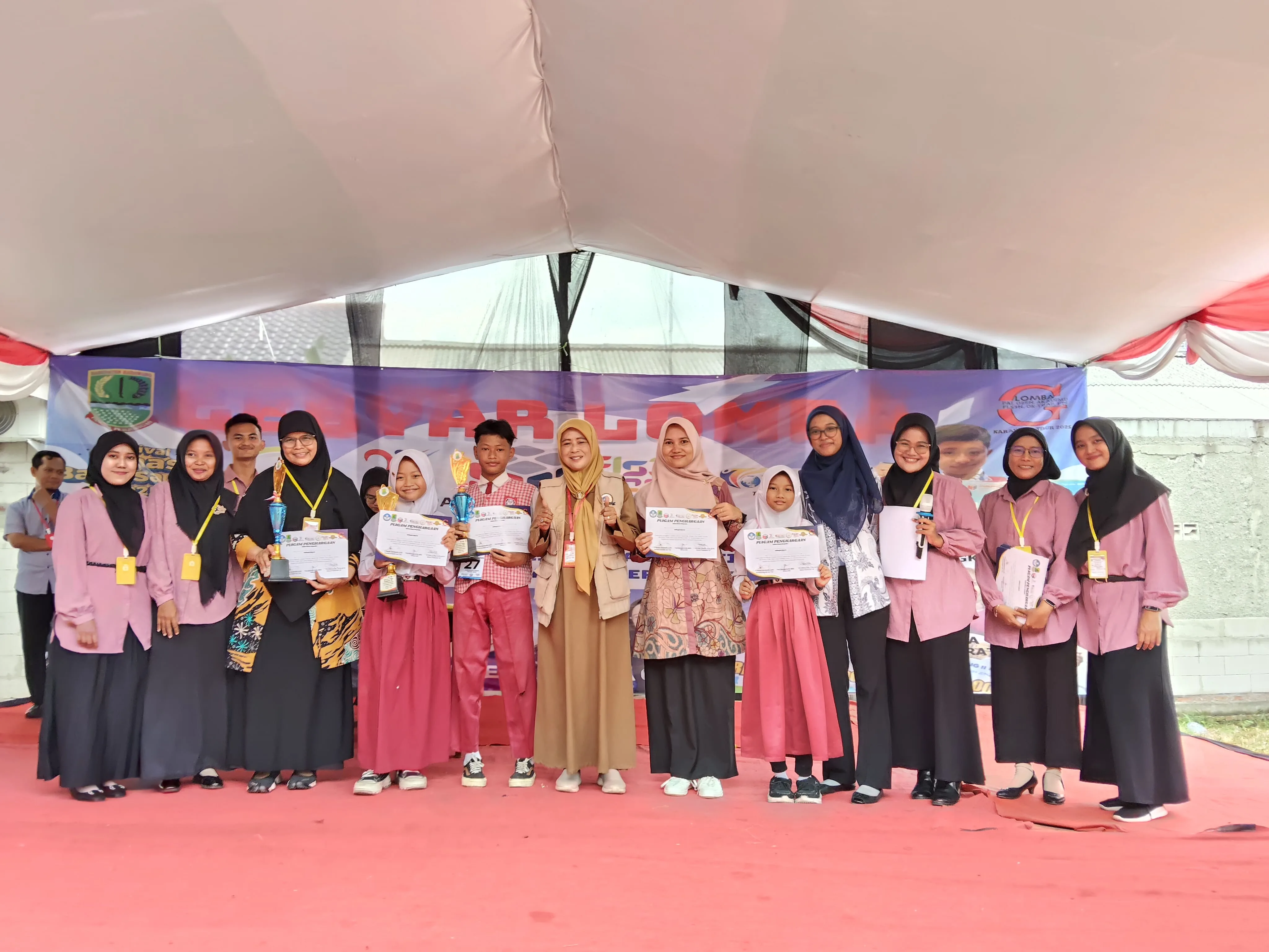 Juara I Lomba Kaligrafi